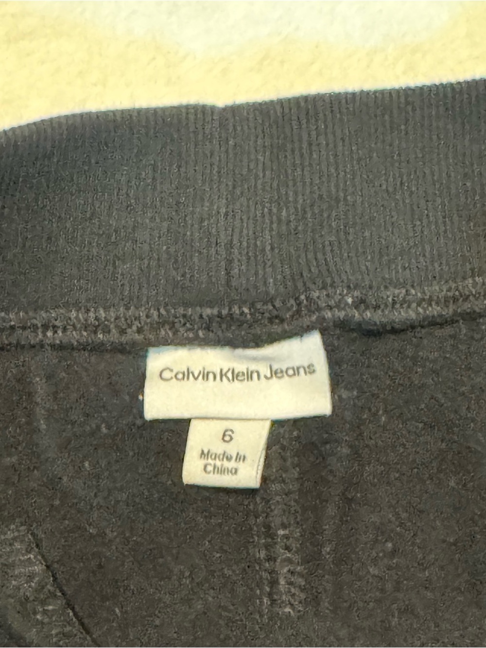 Calvin Klein Gray Logo Sweatshirt with Black Joggers - Picture 9 of 9